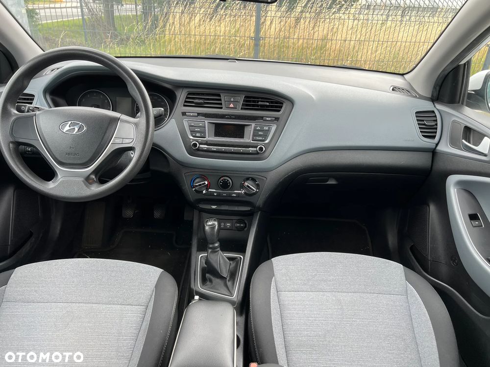 Hyundai i20 - 6