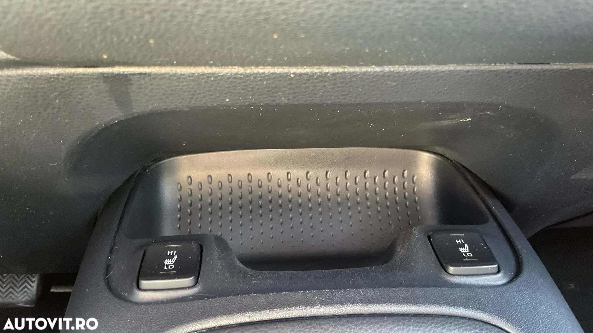 Toyota Corolla 2.0 HSD Dynamic interior Negru - 38
