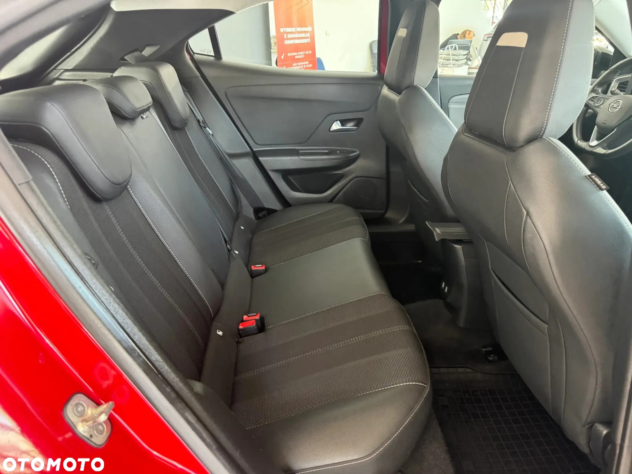 Opel Mokka 1.2 T Elegance S&S - 24