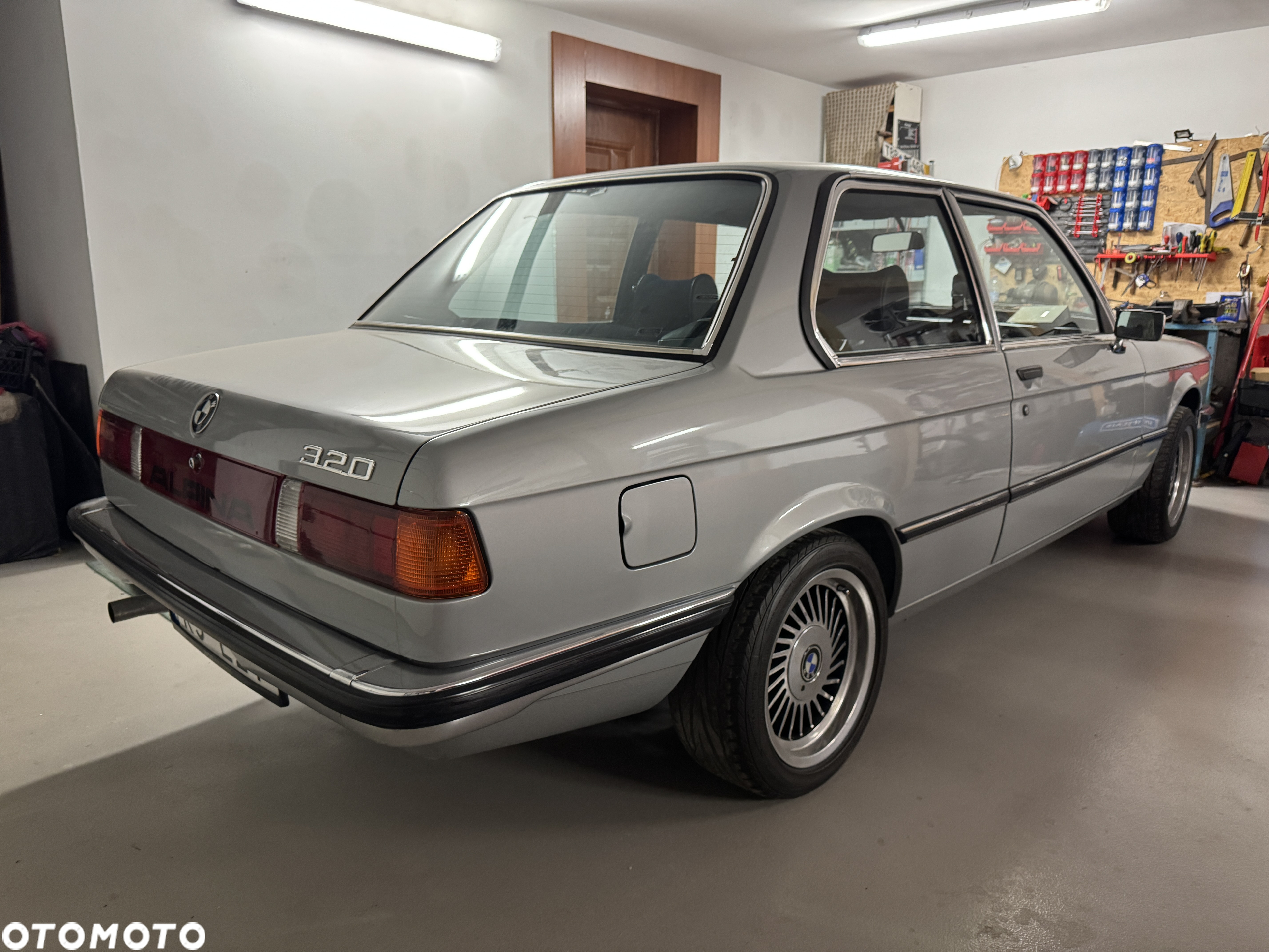 BMW Seria 3 320 - 5