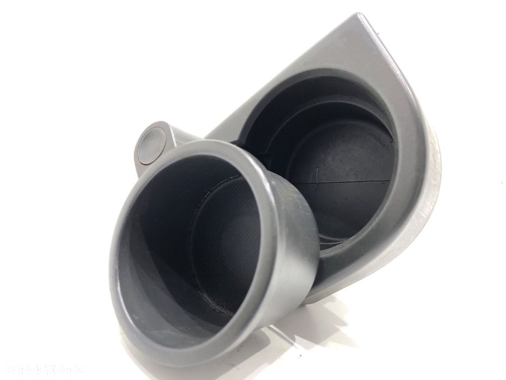 UCHWYT NA NAPOJE  SSANGYONG KYRON 2005 - 2022 2.0 Xdi 4x4 100 kW [136 KM] olej napędowy 2010 - 2022 - 1