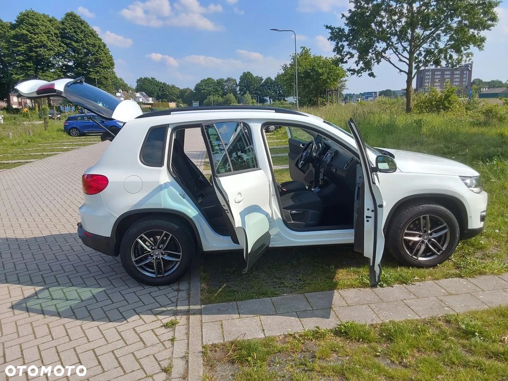 Volkswagen Tiguan 2.0 TDI SCR BlueMotion Technology Trend & Fun - 9