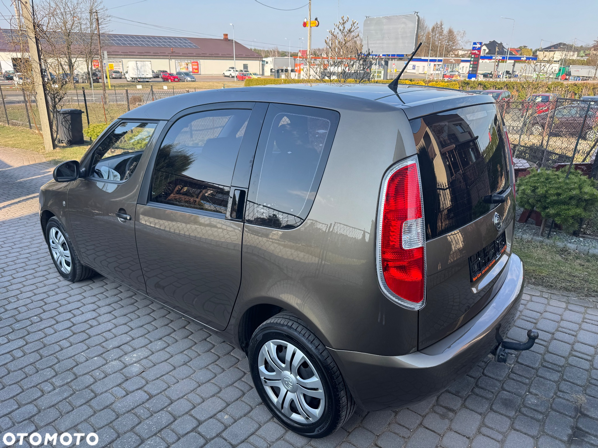Skoda Roomster 1.4 MPI PLUS EDITION - 31