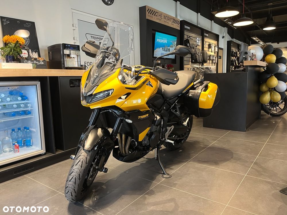 Triumph Tiger - 6