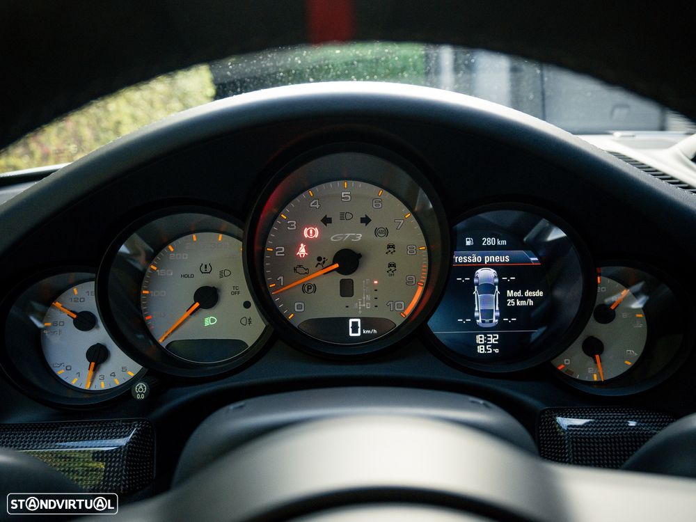 Porsche 911 (991) GT3 PDK - 35