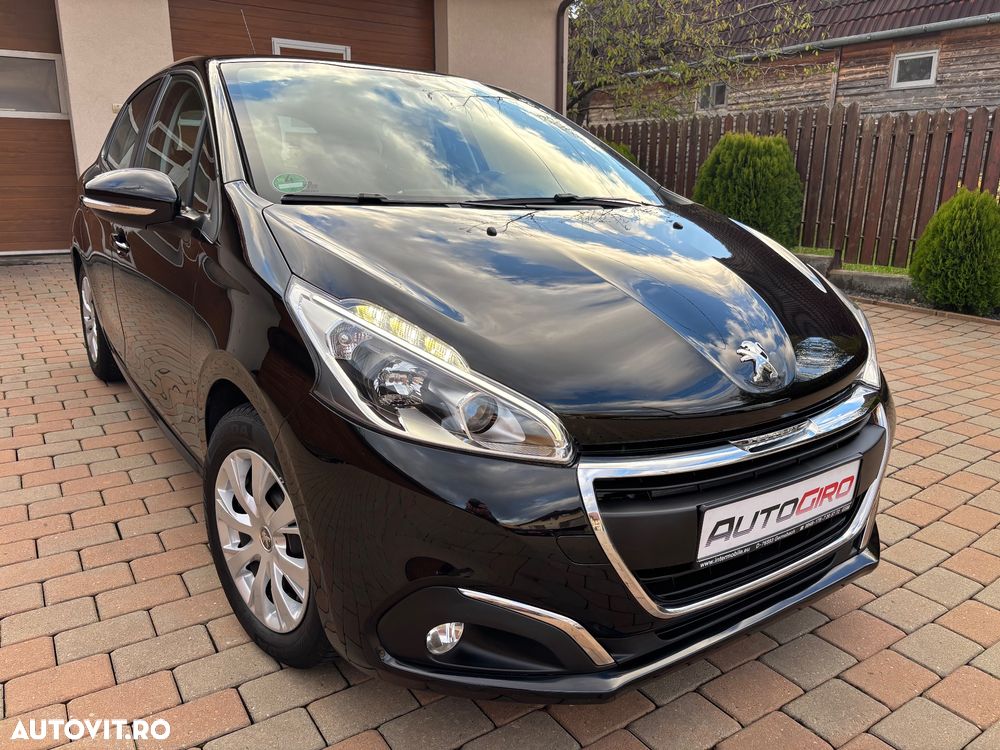 Peugeot 208 1.2 L PureTech Allure - 1