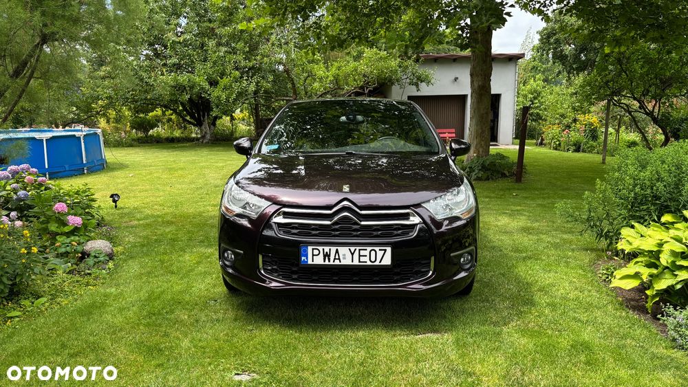 Citroën DS4 1.6 HDi SoChic - 8