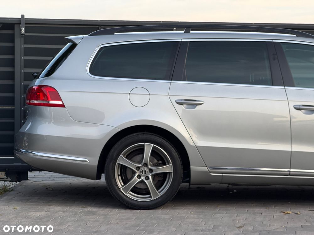 Volkswagen Passat - 31