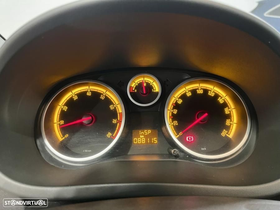 Opel Corsa 1.2 Go! FlexFuel - 10