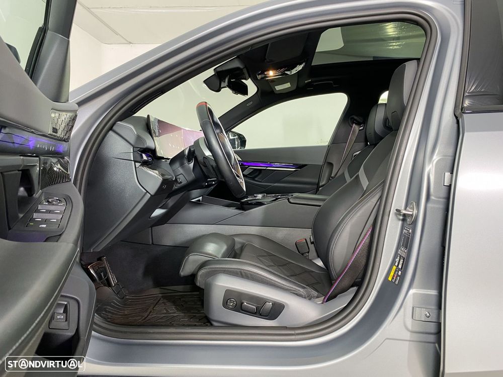 BMW i5 M60 xDrive Pack Desportivo M Pro - 10