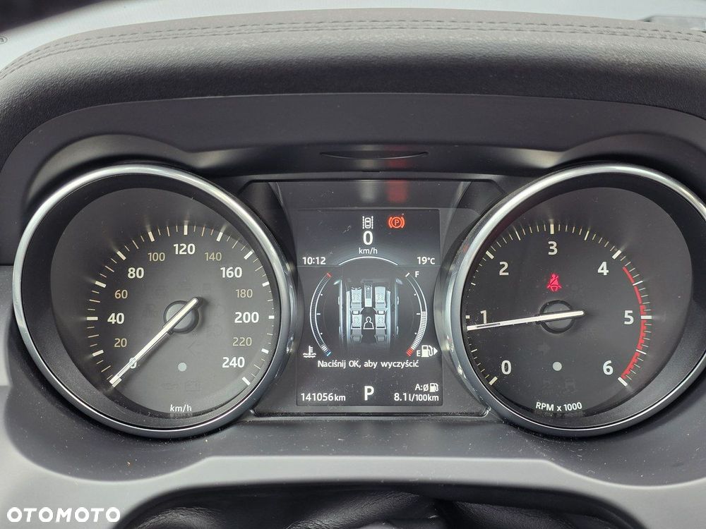 Land Rover Range Rover Evoque - 24