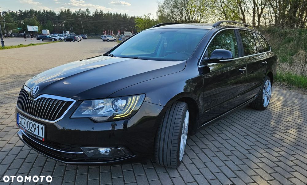 Skoda Superb 2.0 TDI 4x4 Ambition DSG - 3