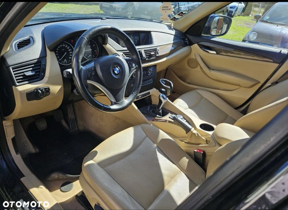 BMW X1 - 6
