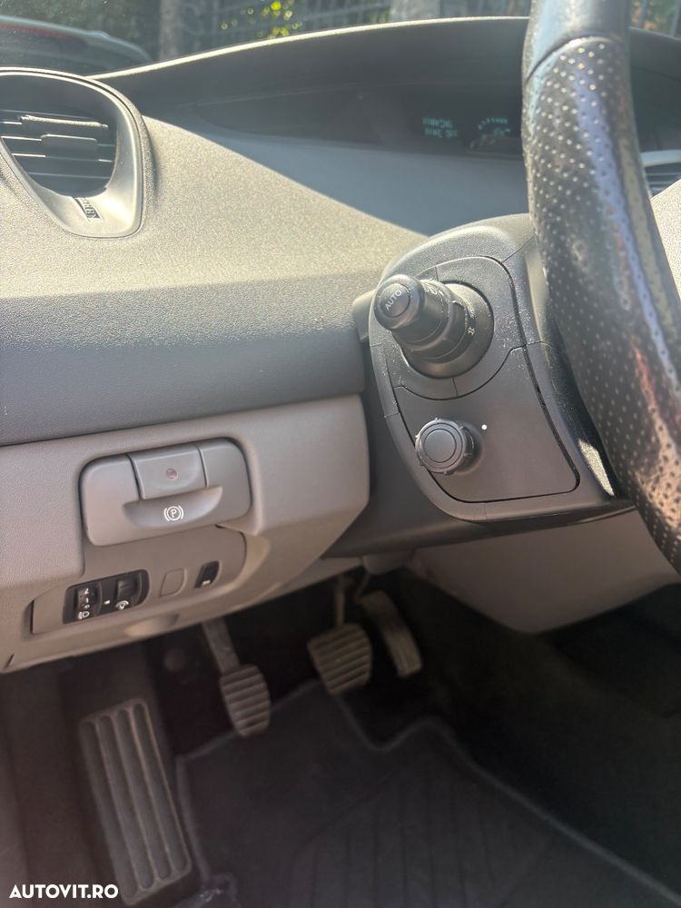 Renault Scenic 1.5dCi Dynamique - 14