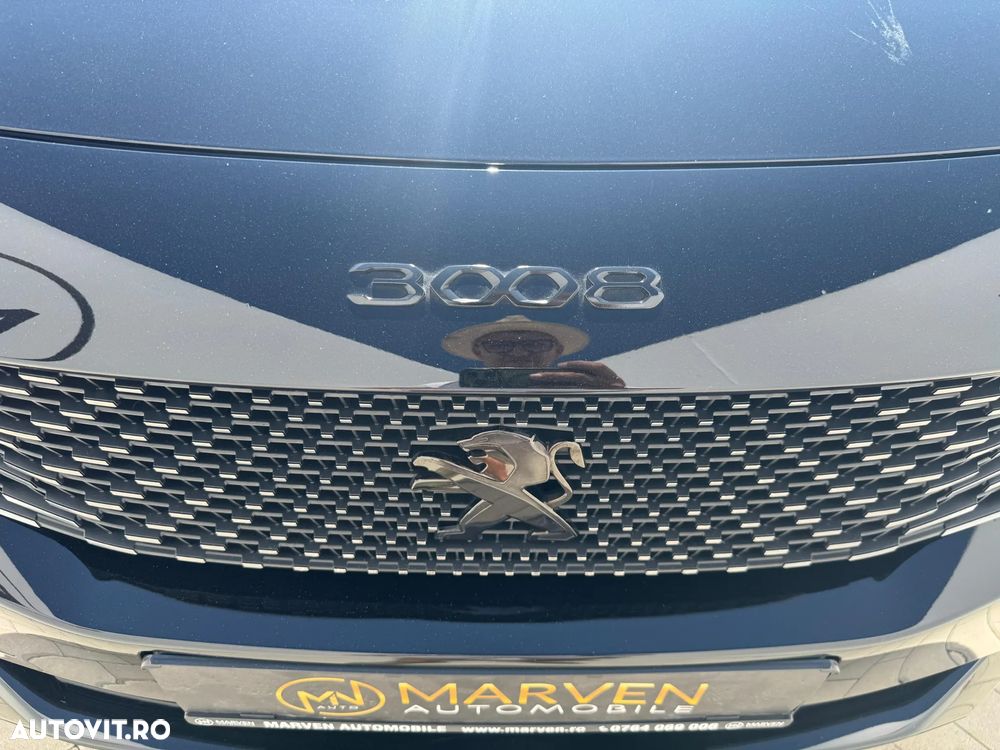 Peugeot 3008 PHEV EAT8 4X4 GT Pack - 19