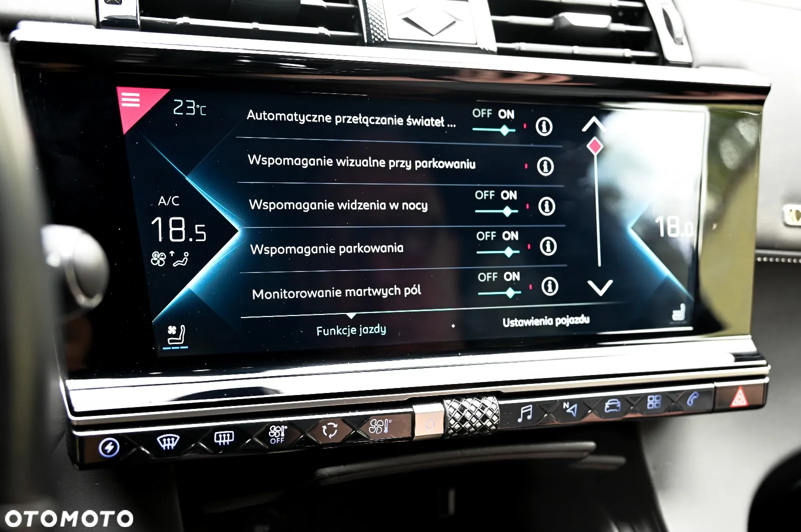 DS Automobiles DS 7 Crossback 1.6 E-Tense 4x4 Louvre - 25