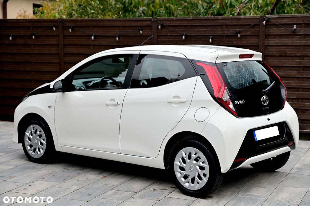 Toyota Aygo 1.0 VVT-i Color Edition - 4