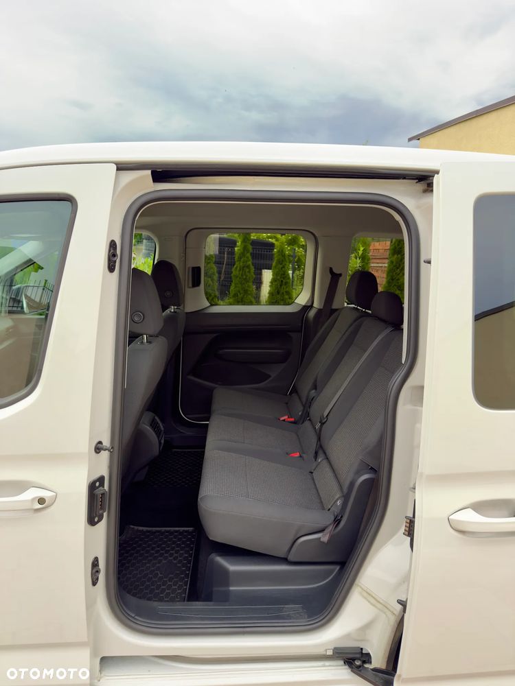 Volkswagen Caddy 2.0 TDI Comfortline - 15