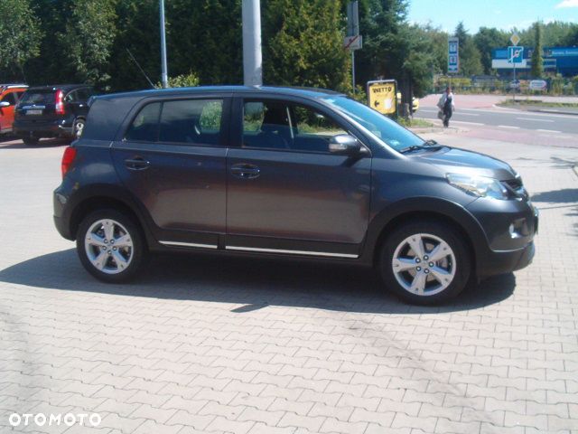 Toyota Urban Cruiser - 20