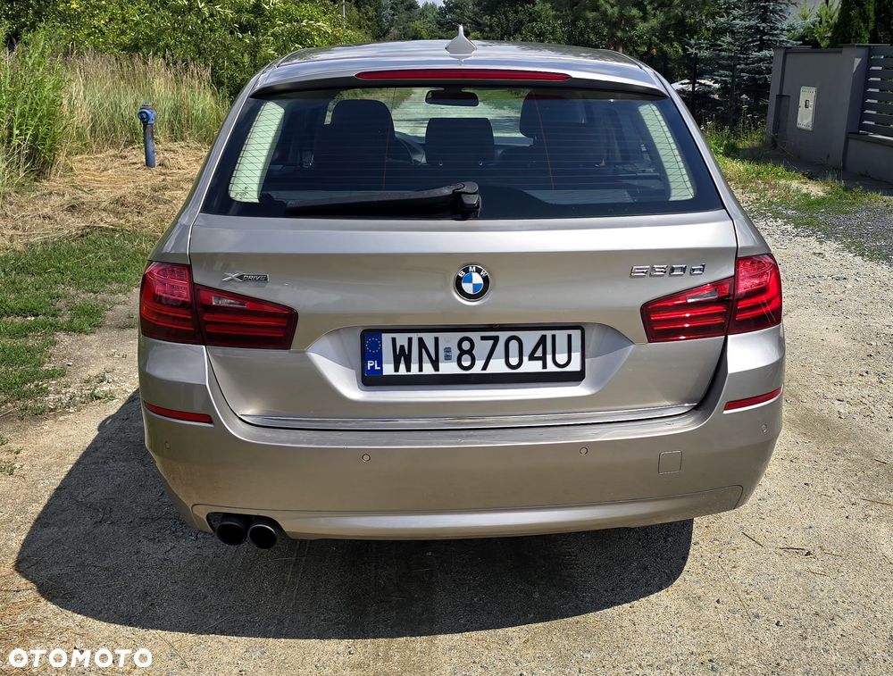 BMW Seria 5 530d xDrive Sport-Aut Luxury Line - 8