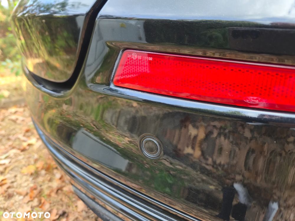 Ford Mondeo - 12