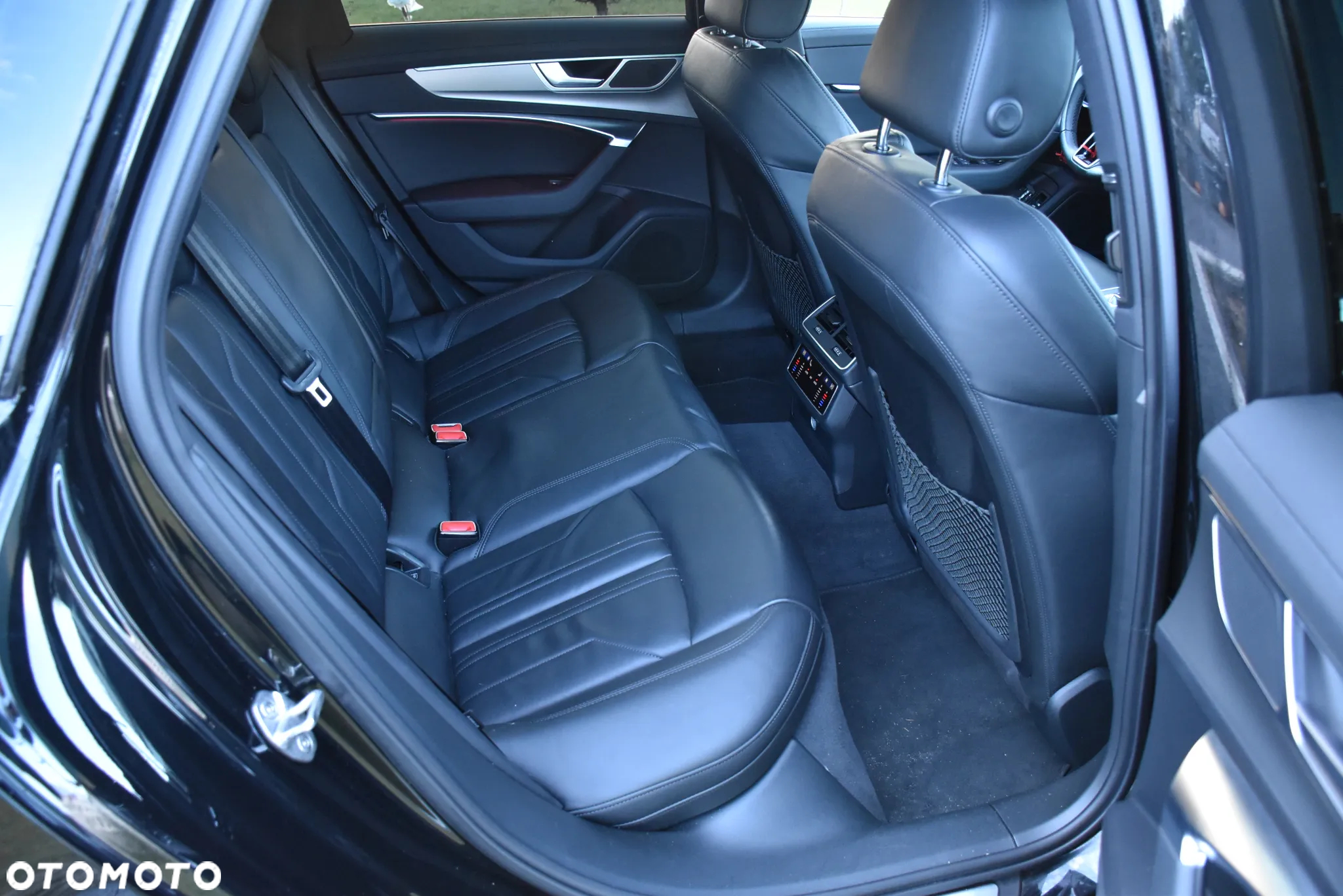 Audi A6 Avant 45 TFSI quattro S tronic advanced - 21