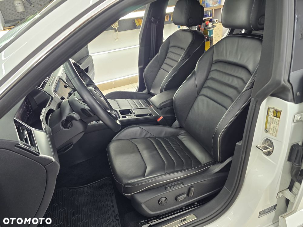 Volkswagen Arteon 2.0 TSI 4Motion R-Line DSG - 10