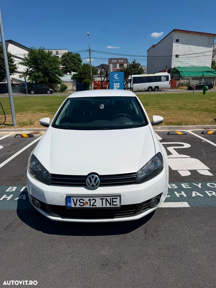 Volkswagen Golf 1.6 TDI DPF Comfortline - 2