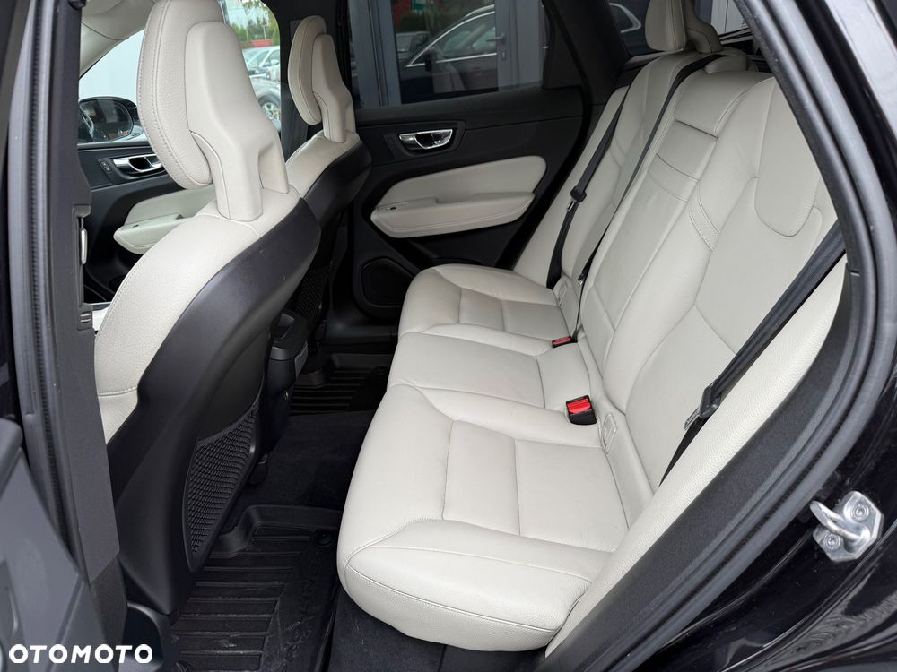 Volvo XC 60 D4 AWD Inscription - 5