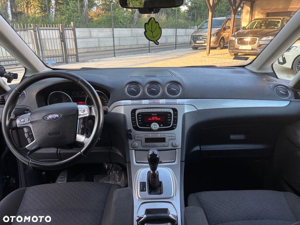 Ford Galaxy 2.0 TDCi Trend - 9