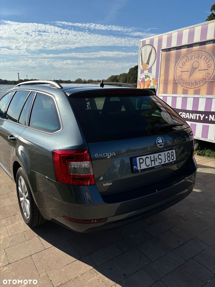 Skoda Octavia 2.0 TDI SCR Style DSG - 5
