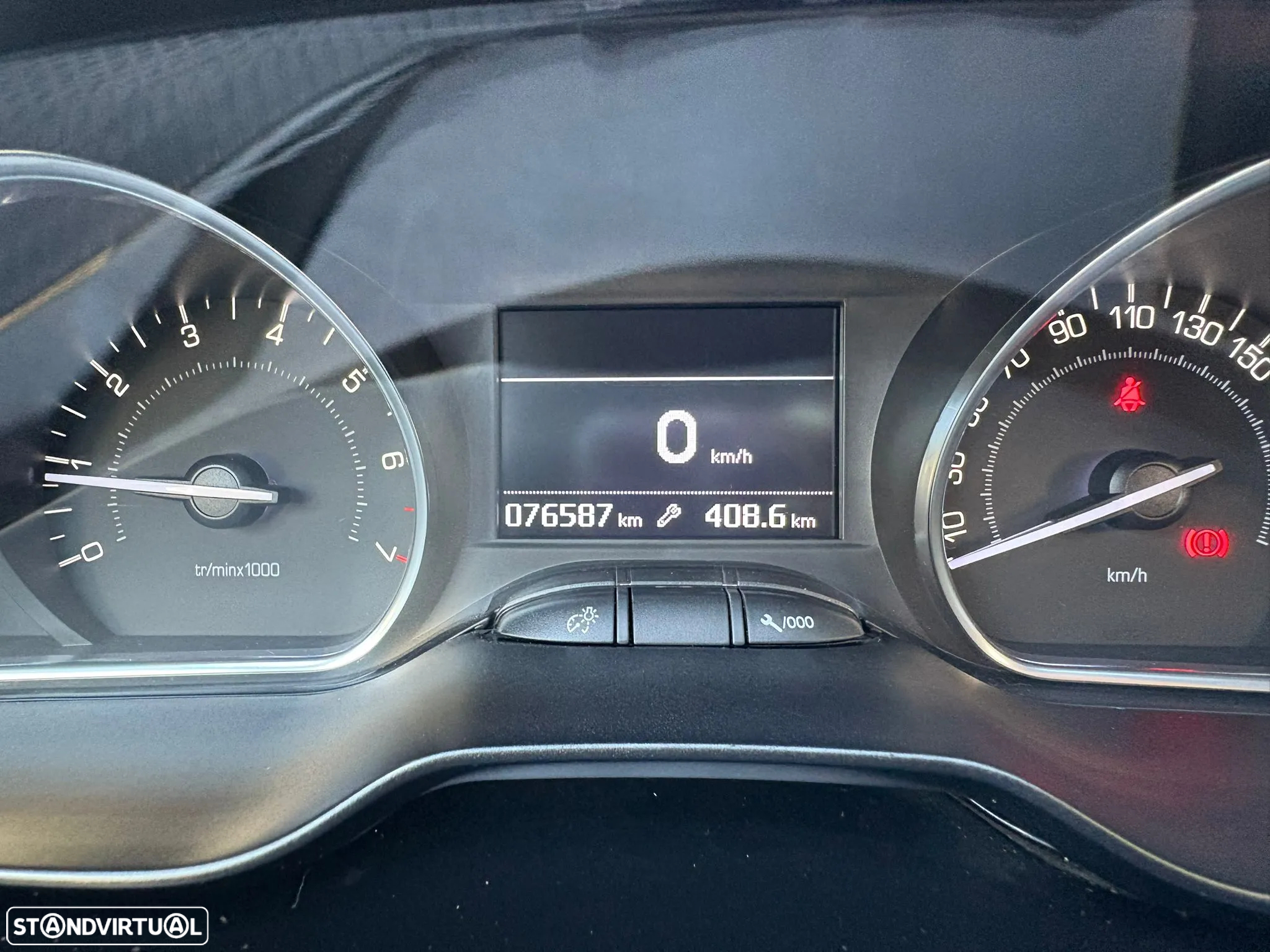 Peugeot 208 1.2 PureTech GT Line - 5