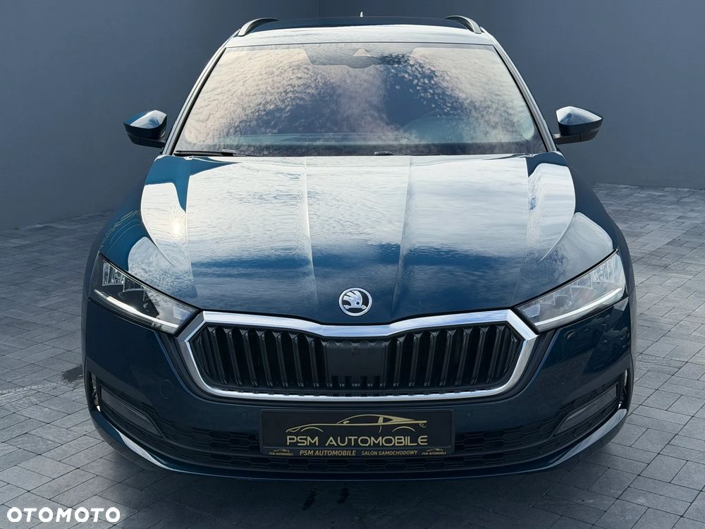 Skoda Octavia 2023 photo 5