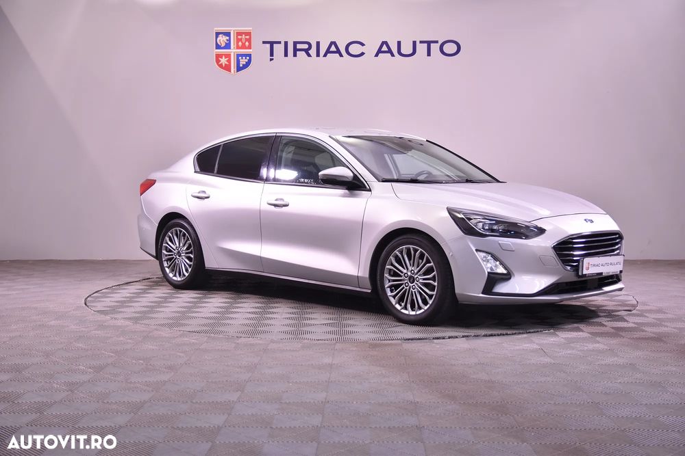 Ford Focus - 7