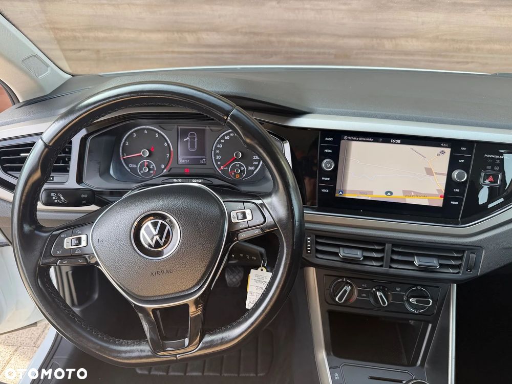 Volkswagen Polo - 19