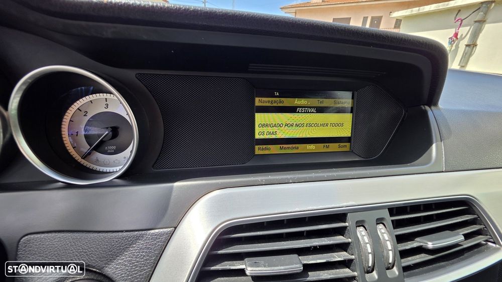 Mercedes-Benz C 200 - 21