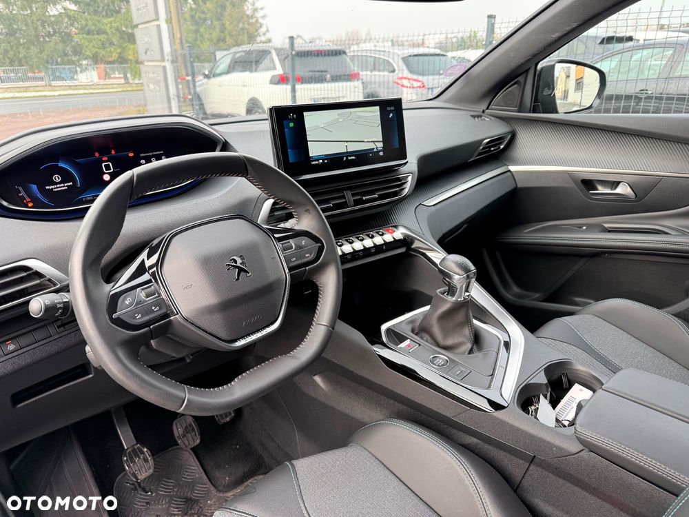 Peugeot 3008 1.2 PureTech GPF Allure S&S - 7