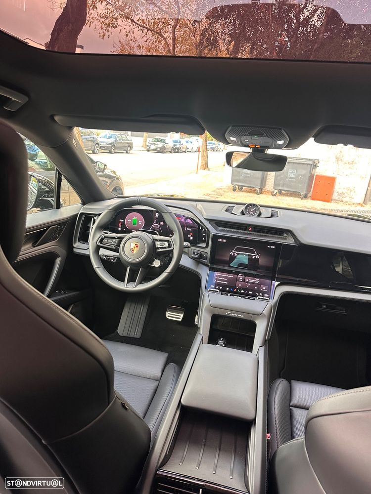 Porsche Cayenne Coupé Standard - 26