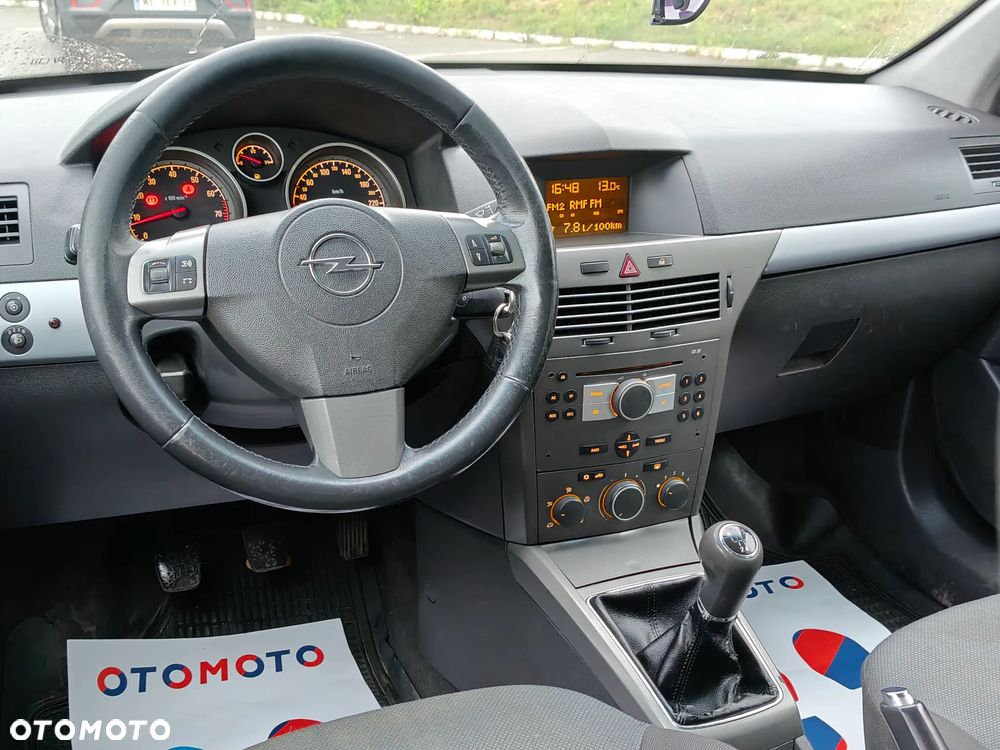 Opel Astra 1.4 Enjoy - 15
