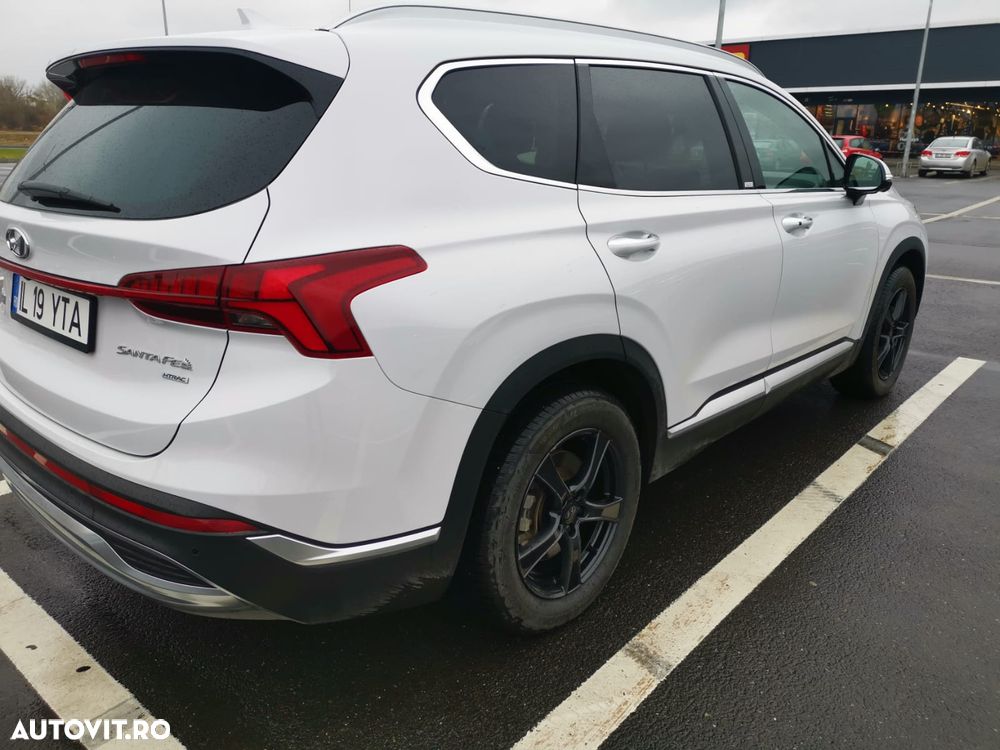 Hyundai Santa Fe - 9