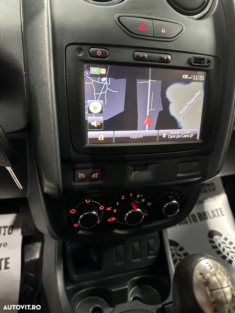 Dacia Duster 1.6 16V 105 4x2 Laureate - 11