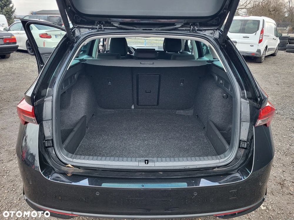 Skoda Octavia 1.5 TSI mHEV DSG Selection - 17