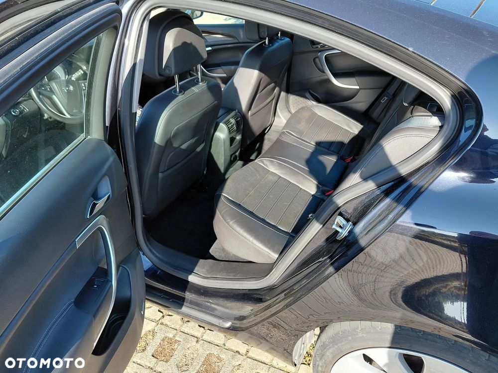 Opel Insignia - 14