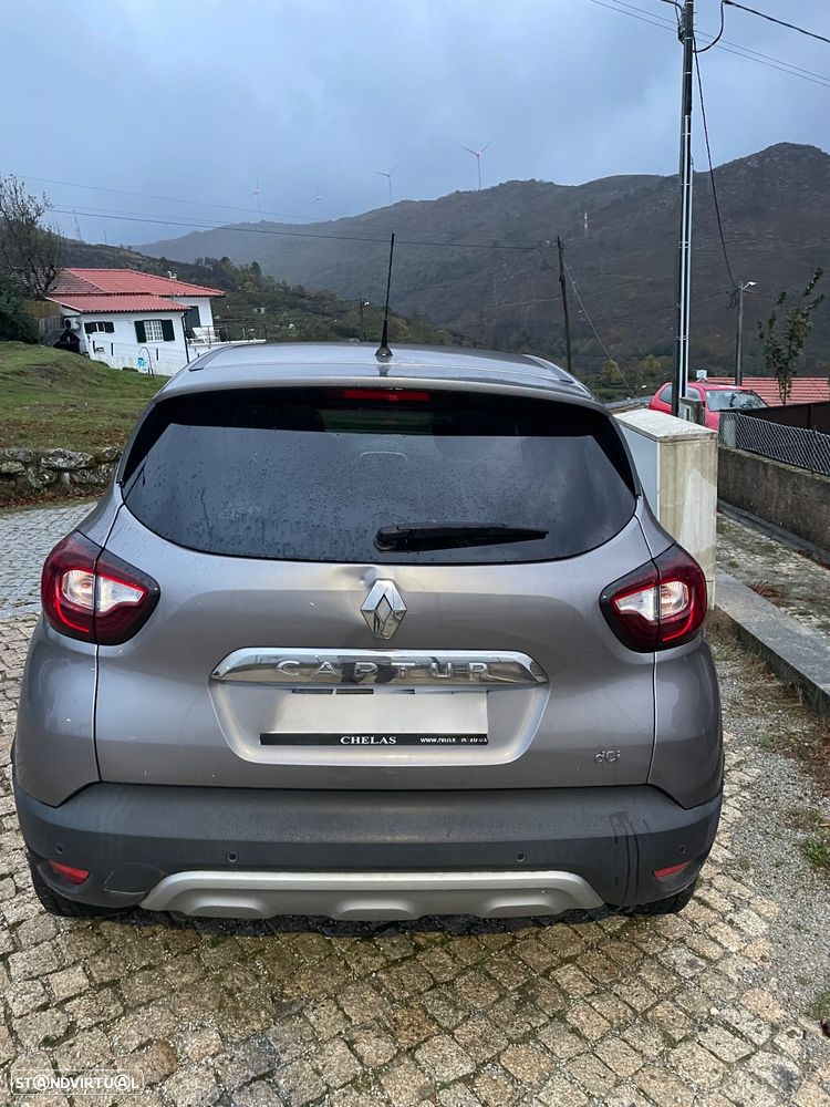 Renault Captur 1.5 dCi - 5