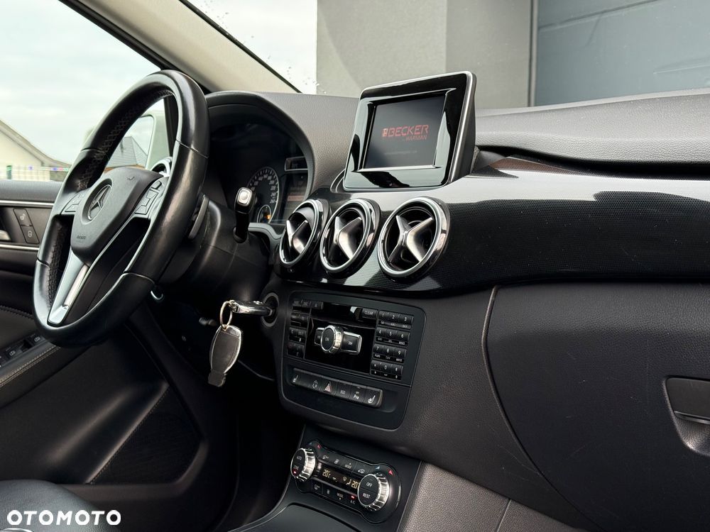Mercedes-Benz Klasa B 200 7G-DCT Edition - 13
