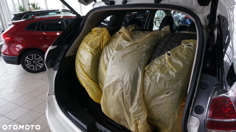 Nissan X-Trail 1.6 DCi Tekna 2WD Xtronic - 8