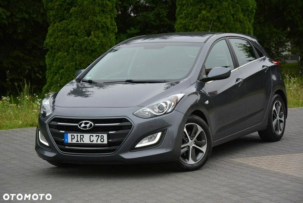 Hyundai i30 1.6 GDI BlueDrive Comfort - 2