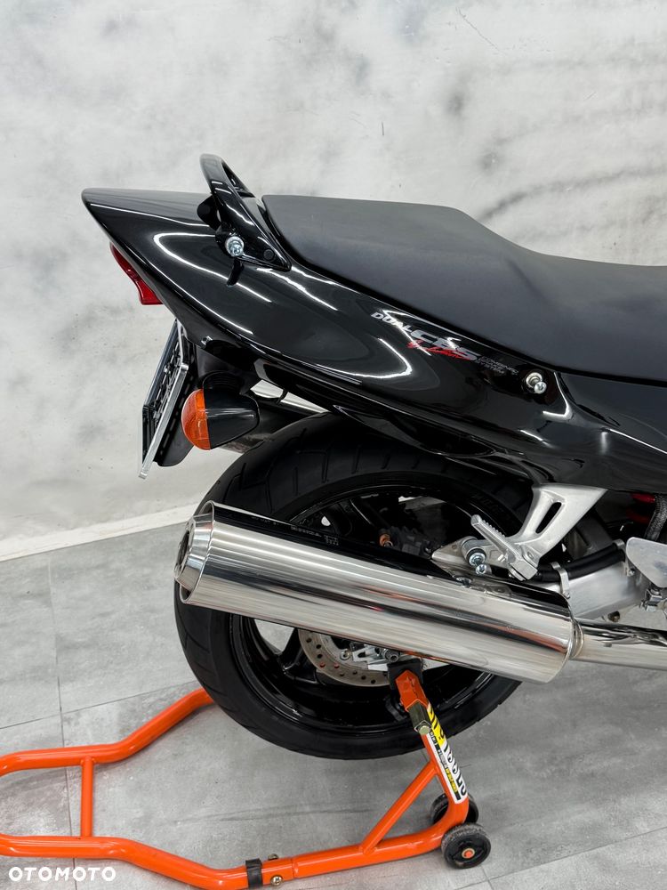 Honda CBR - 16