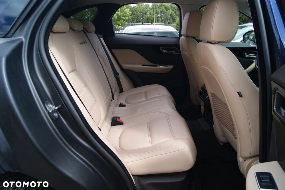 Jaguar F-Pace 30d AWD Prestige - 26