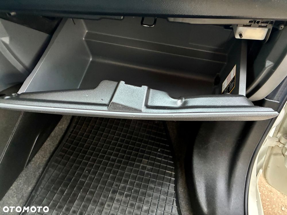 Fiat Linea 1.4 Dynamic Euro5 - 25